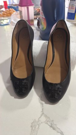 Tory Burch flats