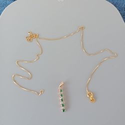 14k Gold Emerald with Diamond Pendant Set