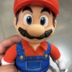Super Mario