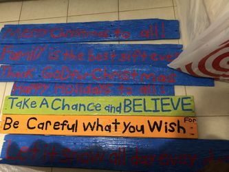 Wooden Signs Decorating 