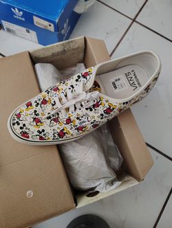 Mickey Mouse Vans