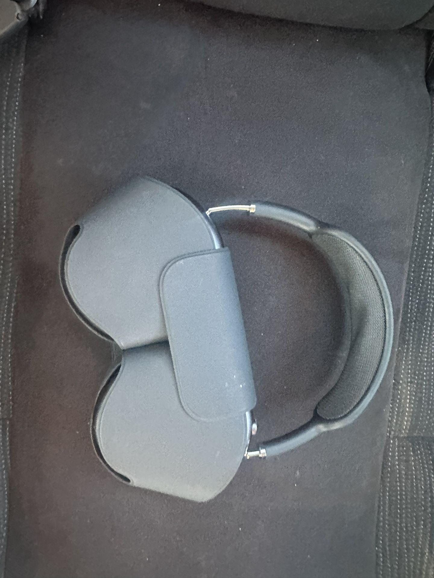 Air Pod pro max