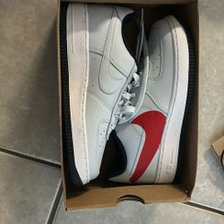 AF1 