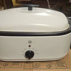 GE Roaster Oven (169012) With 3 Slot Buffet Server (169013)