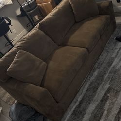 Crate & Barrel Sleeper Pullout Couch 