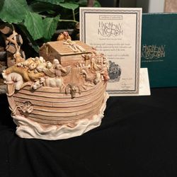 Signed Harmony Kingdom Noah’s Lark (Ark) Large Trinket Figurine Box