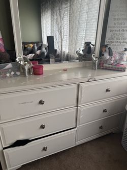 Dresser (used)