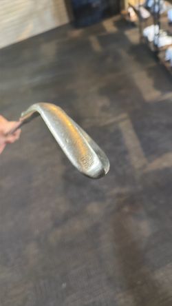 50 degree Titleist Vokey wedge
