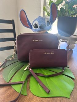 Burgundy Michael Kors