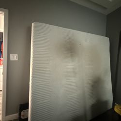 Serta memory foam mattress king