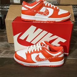 🧡 Nike Dunk Low 🤍