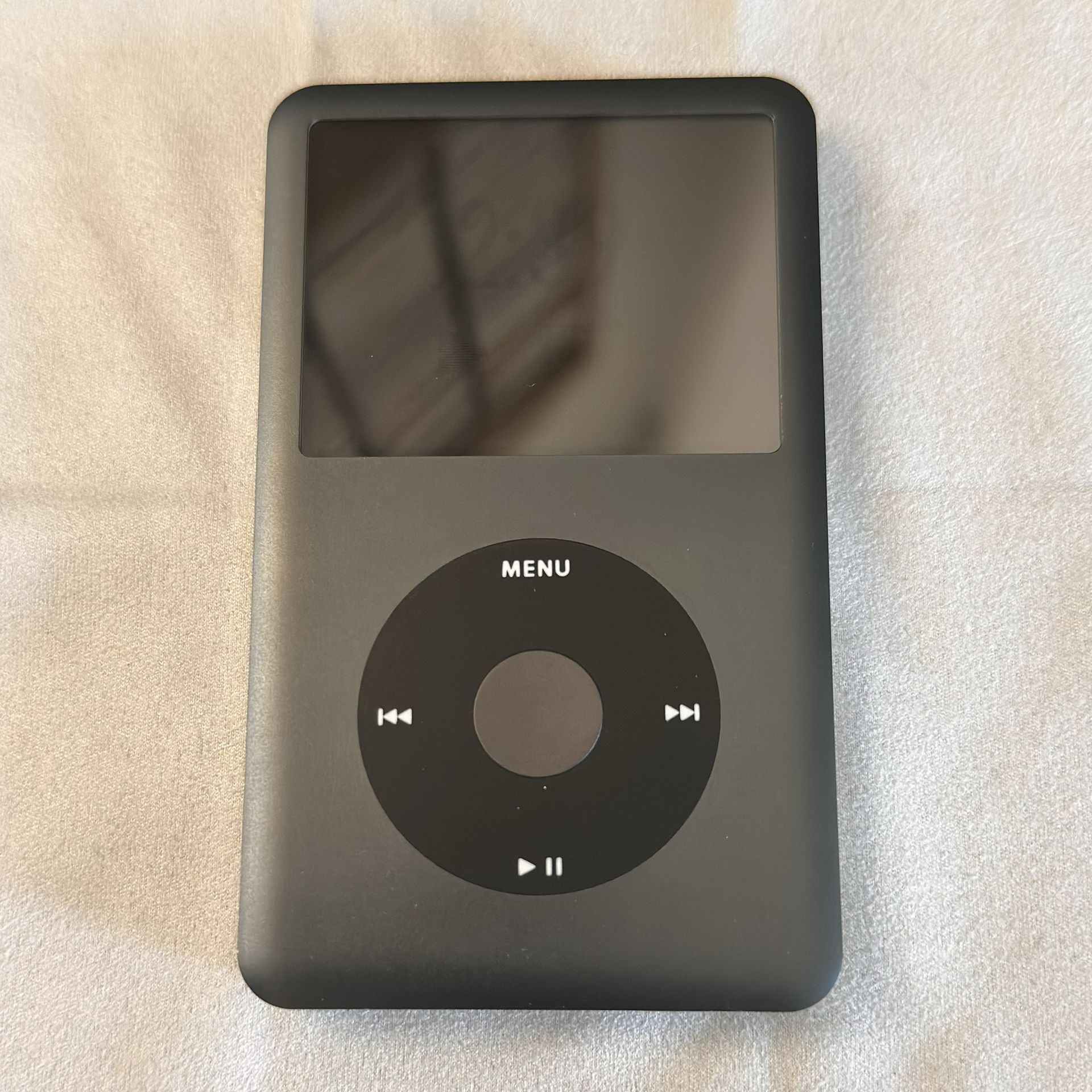 iPod Classic 7th Gen MINT Condition 160 GB