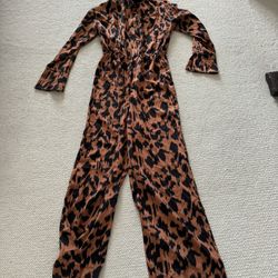 Like New Jumpsuit Small 