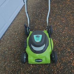 Greenworks electric lawn mower