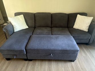 Barely used couch with reversible chaise
