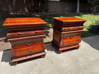NIGHTSTANDS