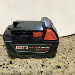 Milwaukee M18 18 -volt Lithium -Lon Xe5.0