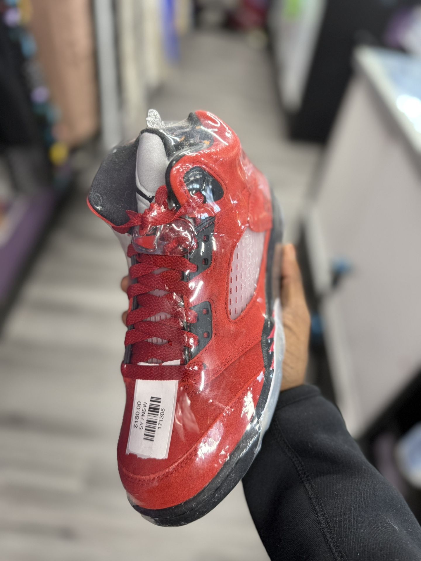 Retro 5 Ragging Bull