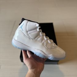 Jordan 11 Blue Legend  