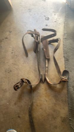 Vintage pole/tree climbing spikes