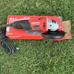 Milwaukee 4 1/2” Corded Small Angle Grinder 