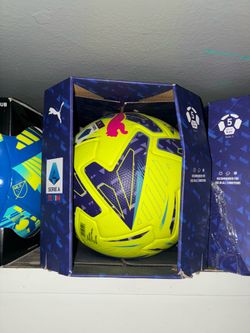 Serie A FIFA Quality Pro soccer ball