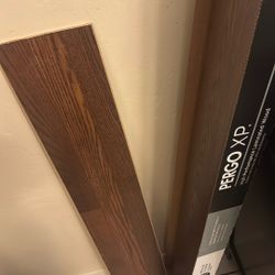 Laminate Wood Almost New 8pk Slabs