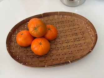 Oval Woven Bamboo Fruit Tray