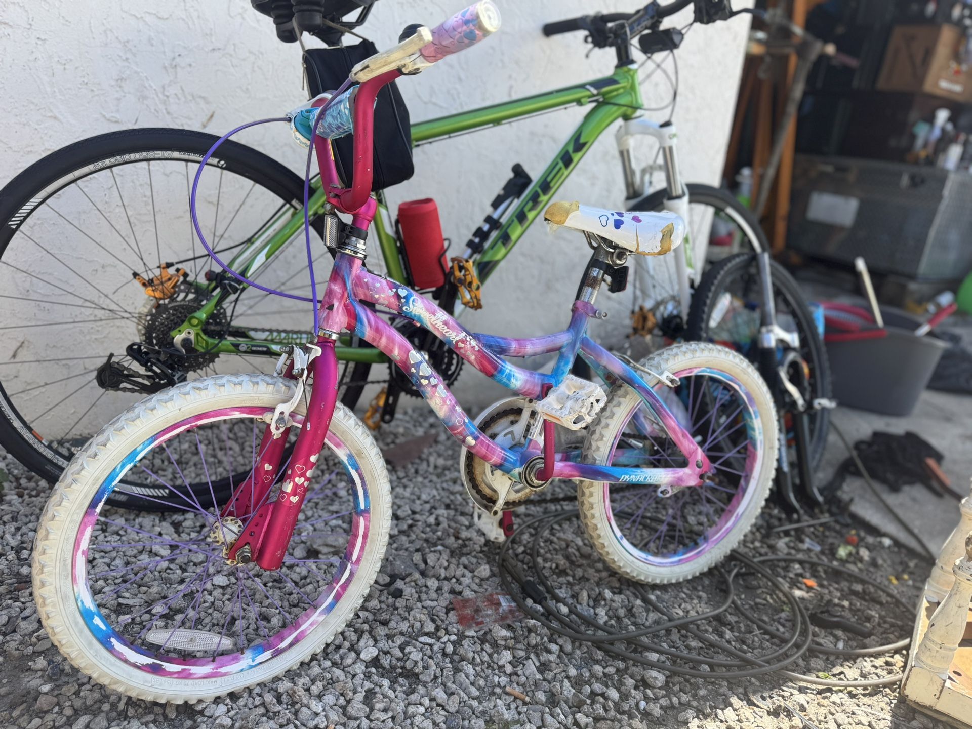 18 inch wheel little girl. sweetheart bicycle