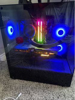 Full Pc Set Up RTX 5070 2k Monitor Included