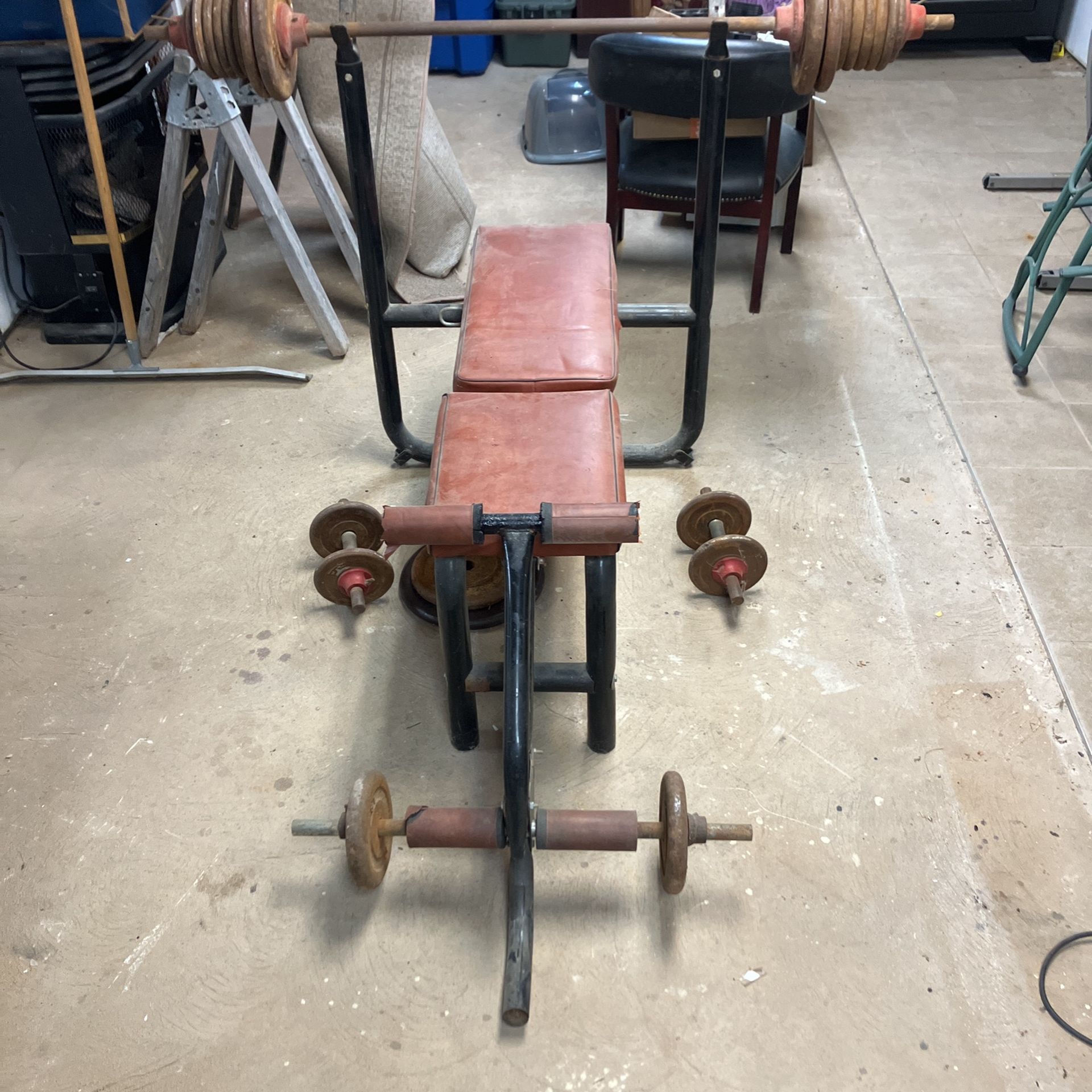 Weight Bench