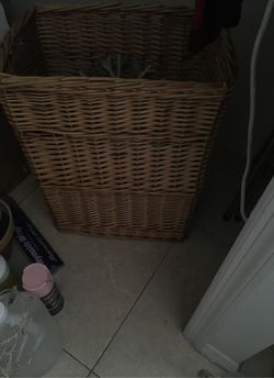 Hamper