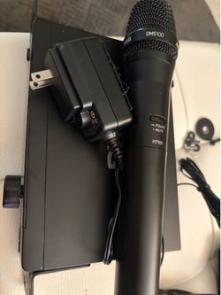 AKG DMS 100 Wireless microphone