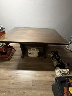 Free Table