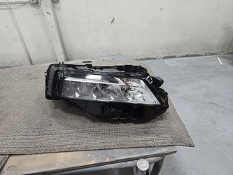 Right Headlight 2023 Nissan Rogue
