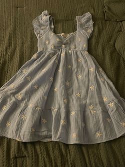 Girl’s/Jrs dresses