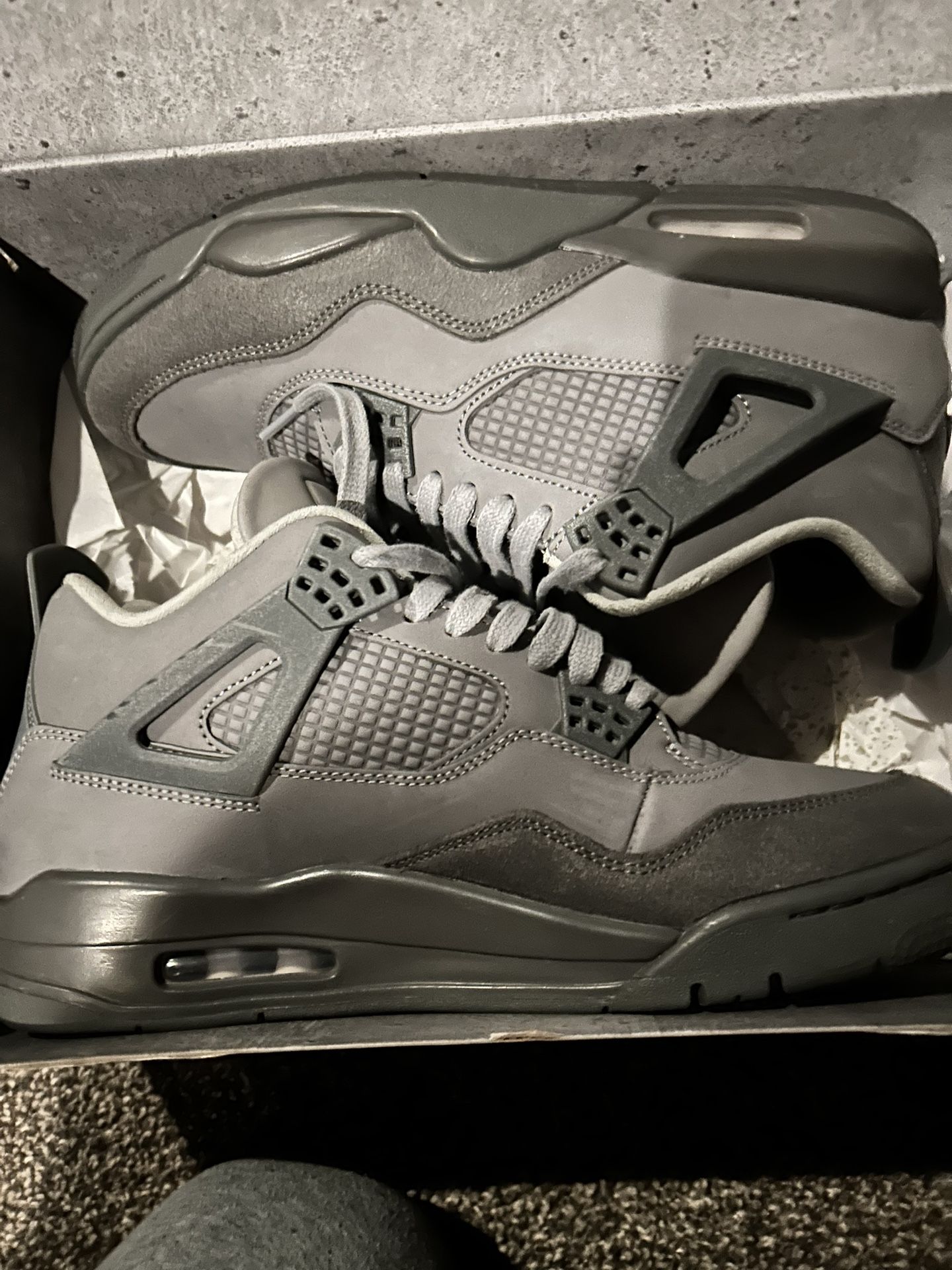 Jordan 4 SE Paris Olympic “wet Cement” Size 10.5