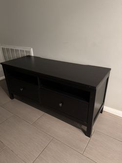Black brown table/ tv stand with drawers