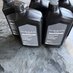 Nissan Genuine OEM CVT-3 Transmission Fluid 999MP-NS300P (5 Quarts)