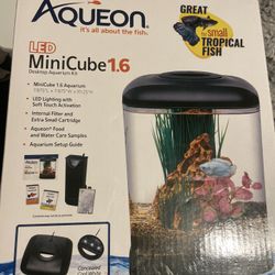 Aqueous Mini Cube Aquarium 1.6 Gal