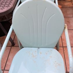2 Vintage Style Outdoor Chairs 