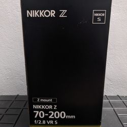 Mint Nikon NIKKOR Z 70-200mm f2.8 VR S Lens Z Mount 