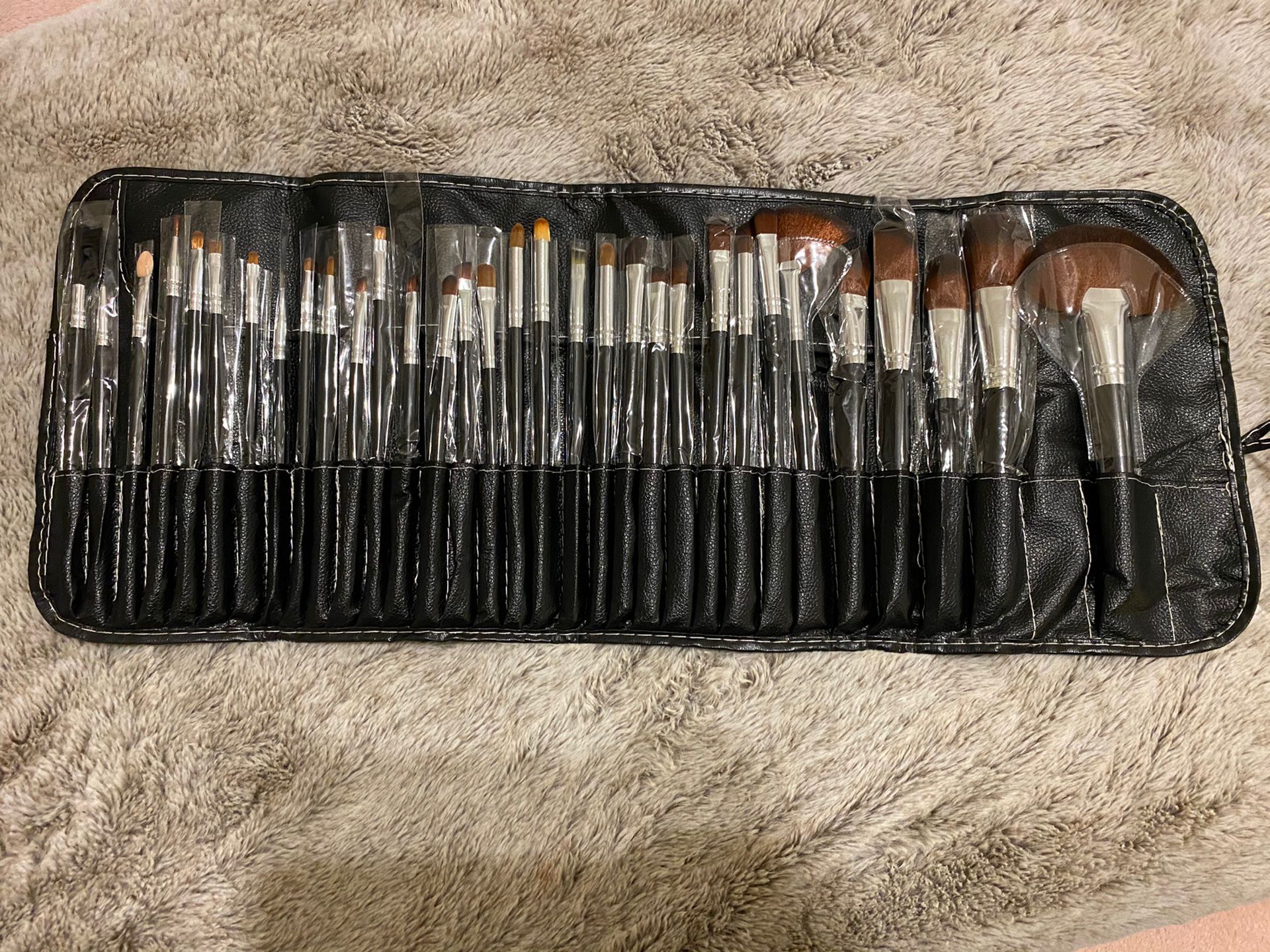 Make Up Brushes
