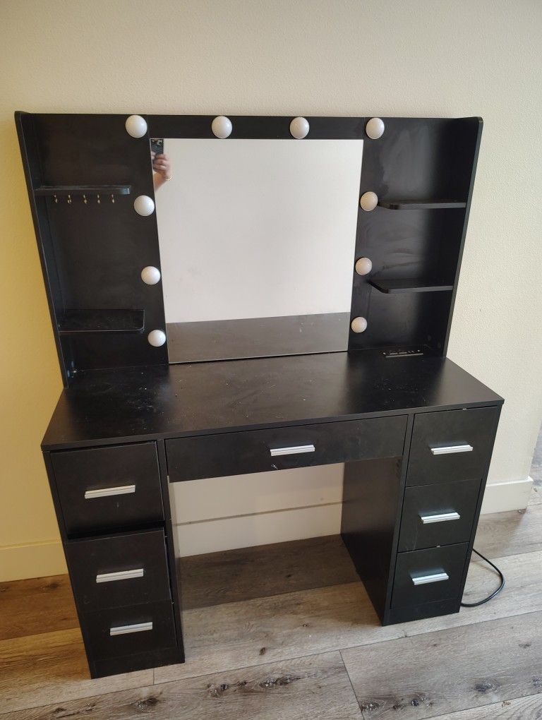 Light Up Vanity