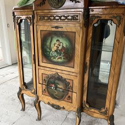 Antique Desk  (height 67 X Length 53 )