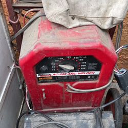 Lincoln AC-225arc Welder