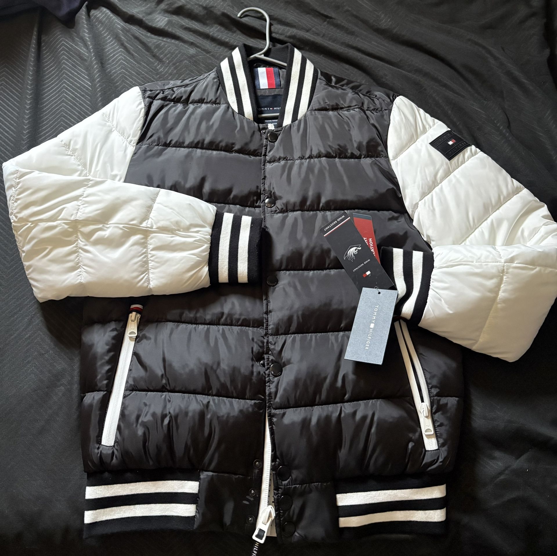 Tommy Hilfiger White & Black Bomberjacket