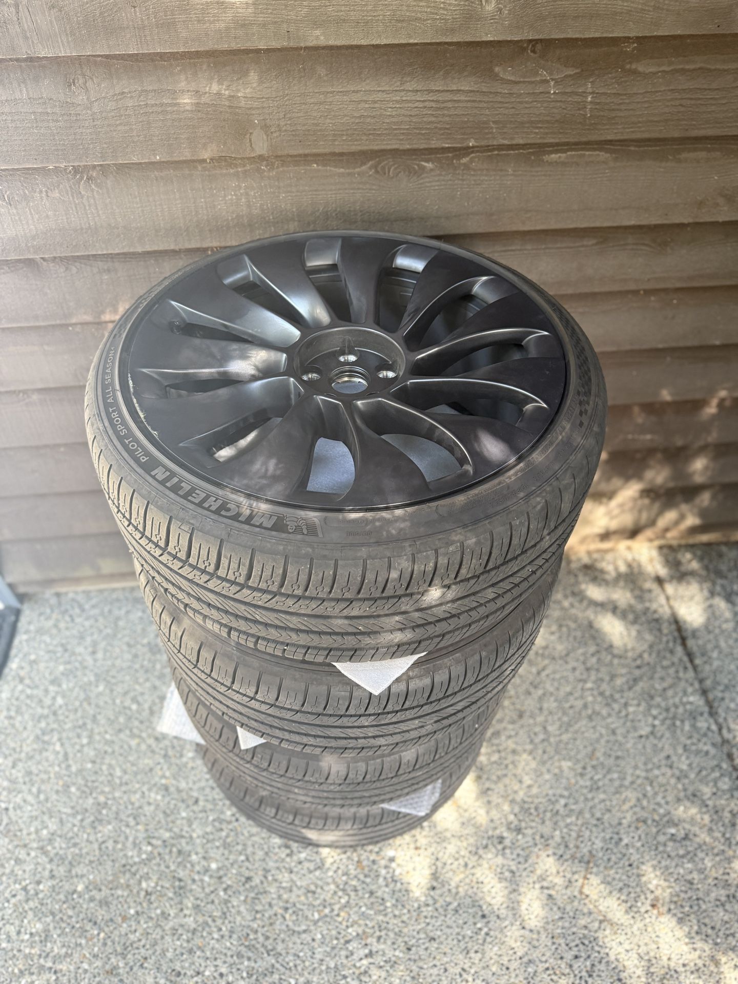 21” Tesla Model Y Uberturbine Wheels + Tires