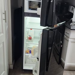 Refrigerador Que Trabaja Bien 