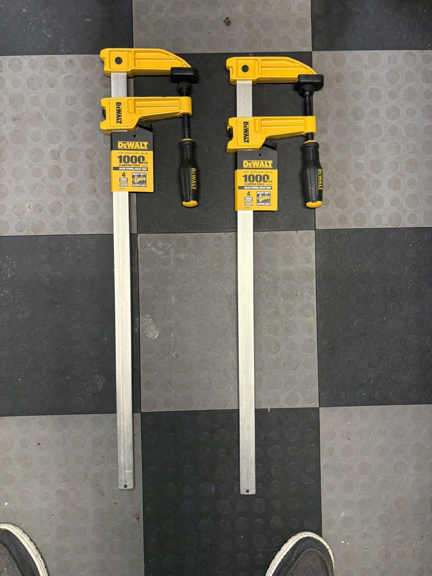 Dewalt Heavy Duty Clamps DWHT83847